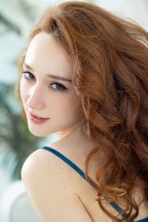 日韩精品久久久久久精品国产网页